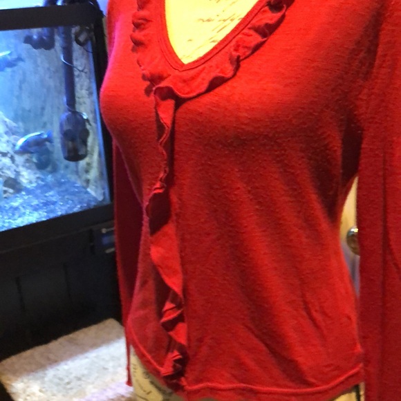 Free people size large lightweight long sleeved V neck sweater/top - Picture 6 of 8